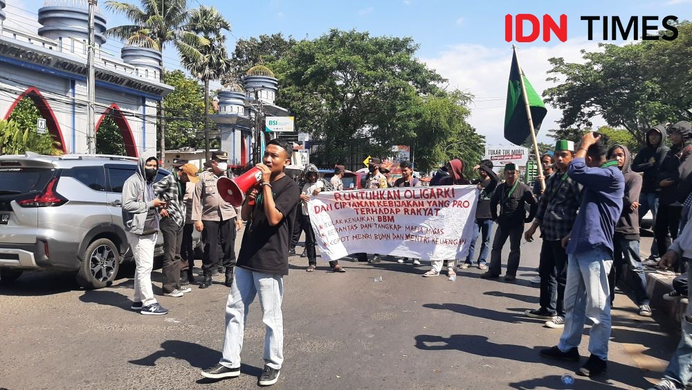Hari Ini Mahasiswa Demo Kenaikan Harga BBM di Makassar, Ini Lokasinya