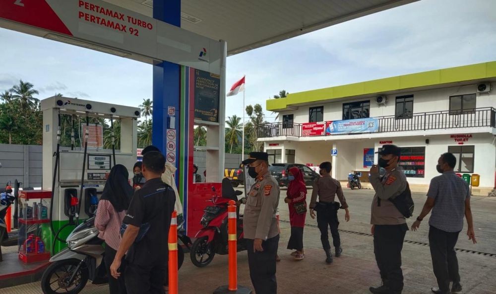 Harga BBM Naik, Polisi Perketat Pengamanan di SPBU Lampung