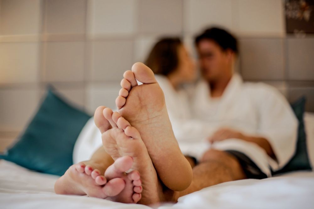 6 Cara Menunda Orgasme Saat Bercinta, Tahan Lama di Ranjang