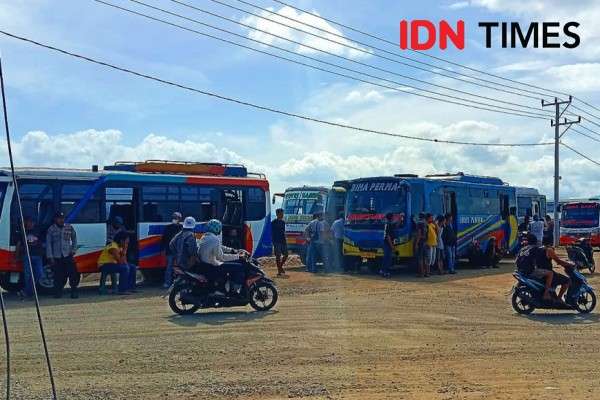 Sopir Bus Di Bima Tuntut Penyesuaian Tarif, Naik BBM