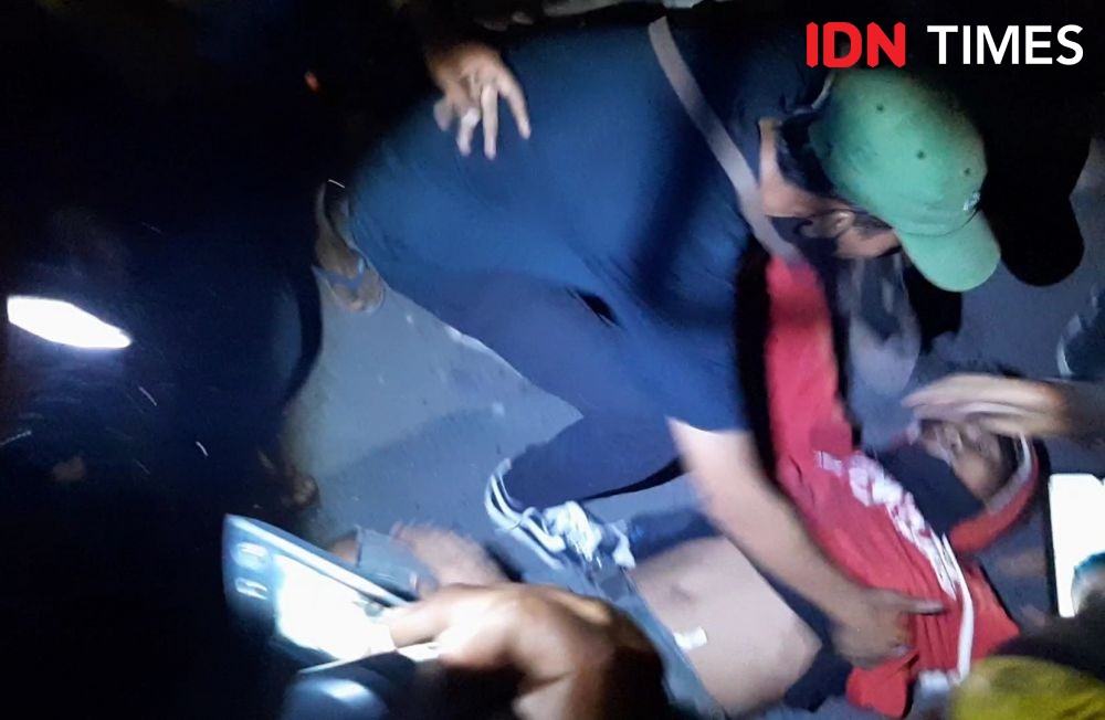 Demo BBM di Makassar Ricuh, Polisi Tangkap 8 Orang