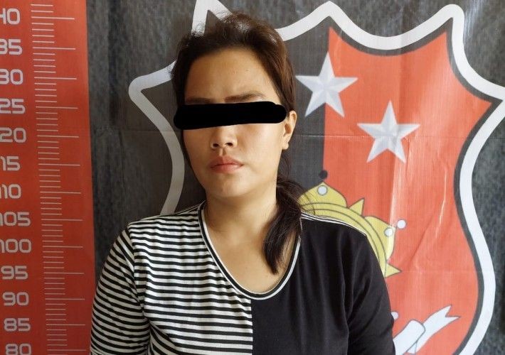 Viral! Ibu Kandung di Lampung Utara Tampar dan Injak Anak Kandung