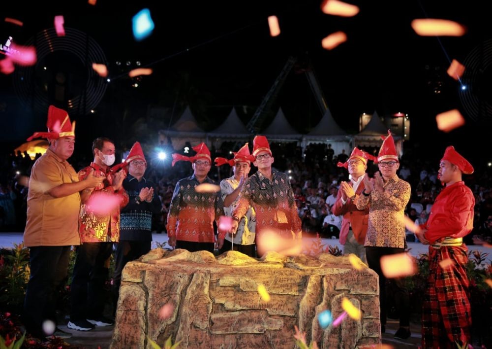 F8 Makassar Kembali Masuk Top 10 Kharisma Event Nasional