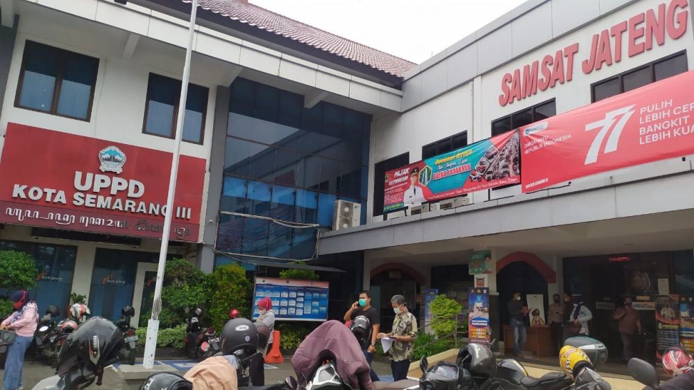 Samsat Semarang: Pembebasan Pajak Kendaraan untuk Tunggakan 5 Tahun Plus 1 Tahun Berjalan