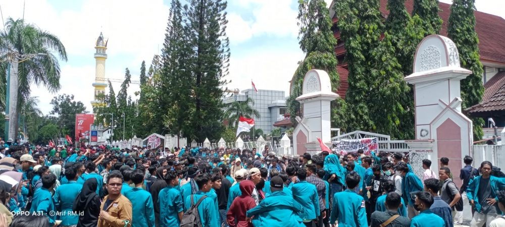 Bawa Sajam, Satu Penyusup Demo Mahasiswa di Mataram Ditangkap Polisi 