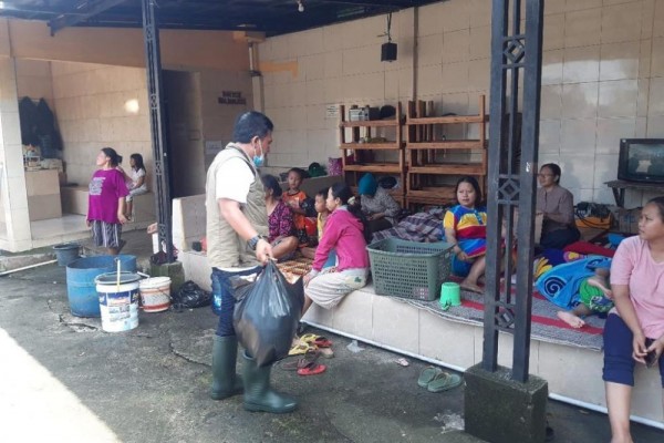 Banjir Di Sejumlah Titik Di Cipondoh Tangerang Mulai Surut