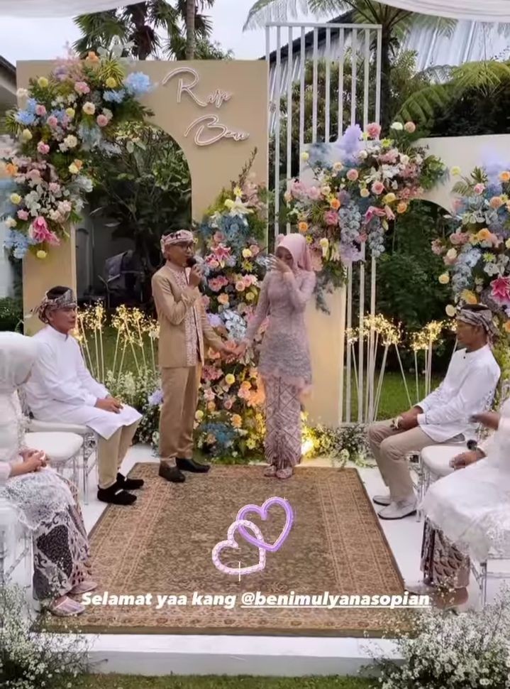 potret pertunangan Beni Mulyana dan Ira Dahlia (instagram.com/abiramzi76)