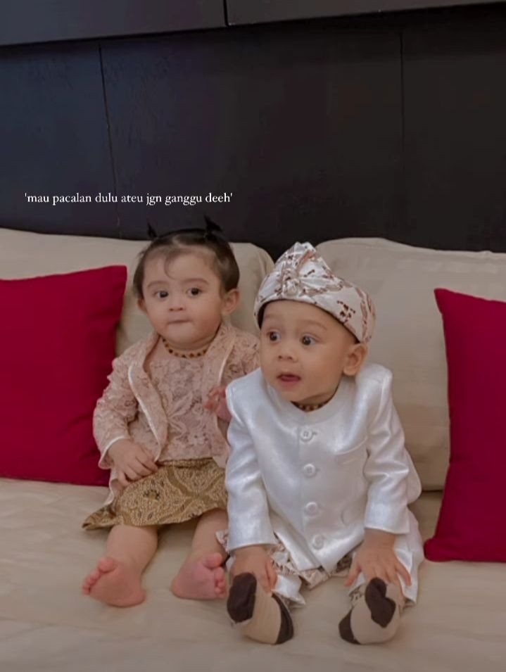 potret baby Leslar di pertunangan pamannya (instagram.com/shaniaindryn)
