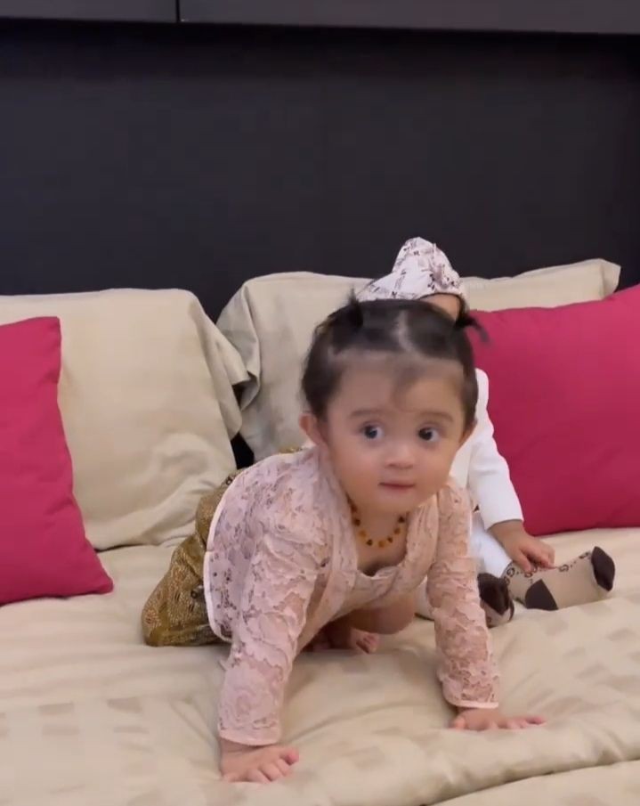 potret baby Guzelim (instagram.com/danggiasari)