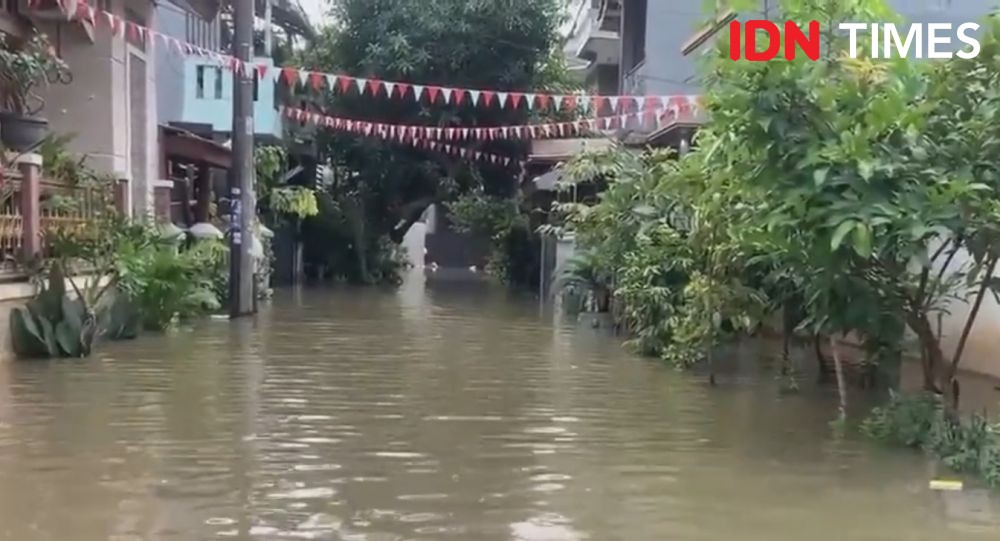 Ratusan Rumah Di Perumahan Ciledug Indah Masih Banjir