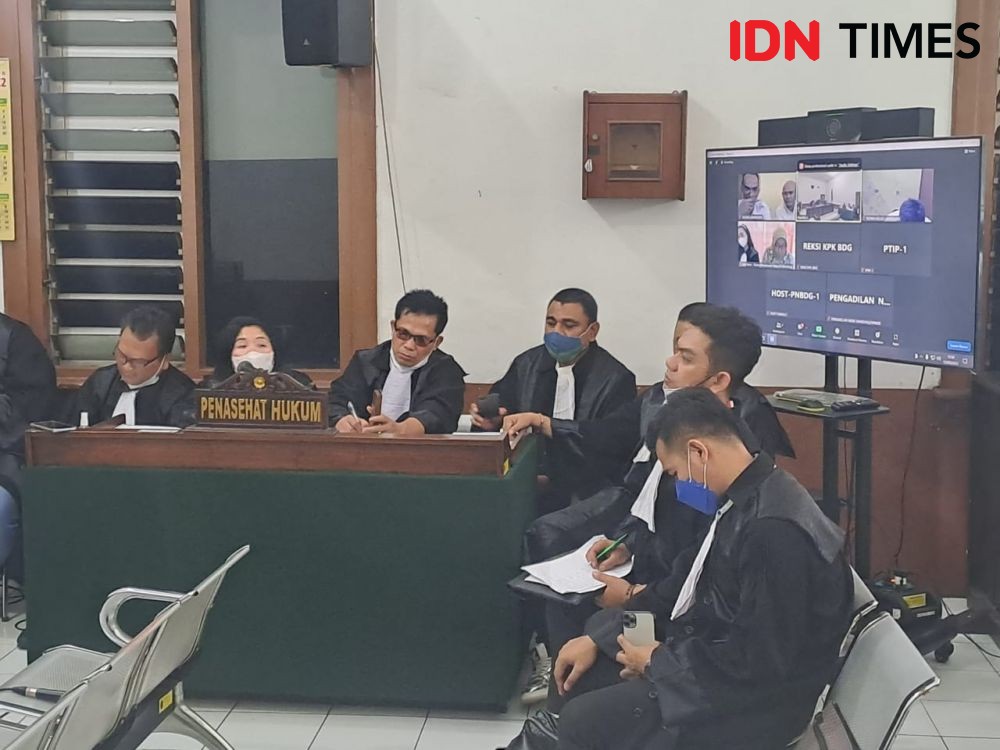 Pengacara Ade Yasin Anggap Tuntutan JPU KPK Mengambang