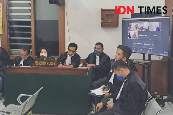 Suap BPK Jabar, Ade Yasin Cs Dituntut Penjara 3 Tahun