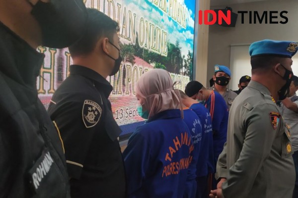 Ibu Rumah Tangga di Purwakarta Buka Situs Judi Online Mirip Games Anak