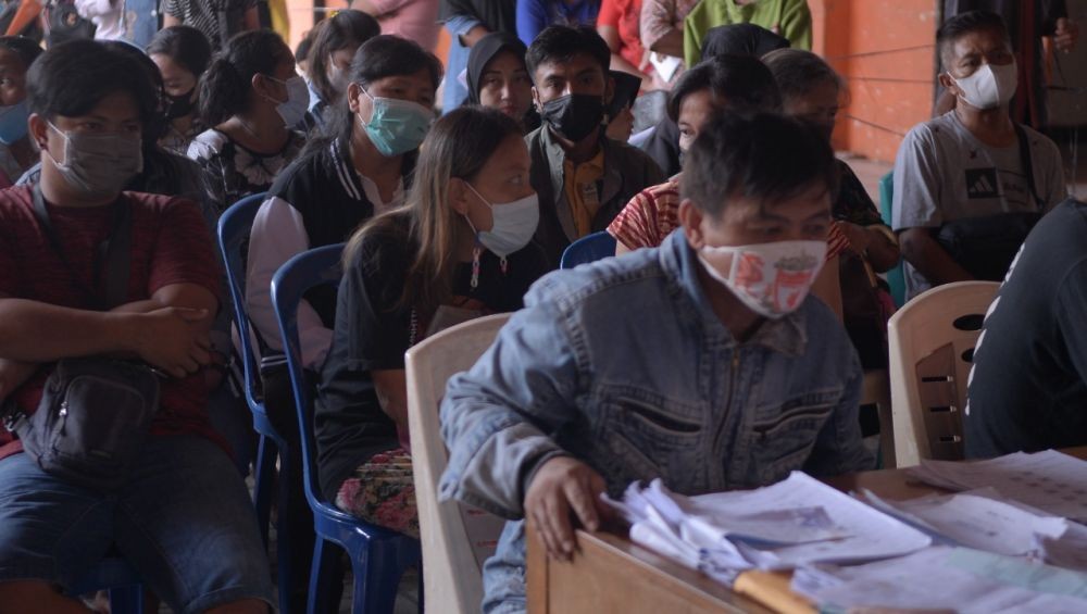 Kantor Pos Bagikan BLT ke 141 Ribu Keluarga di Sulawesi Utara