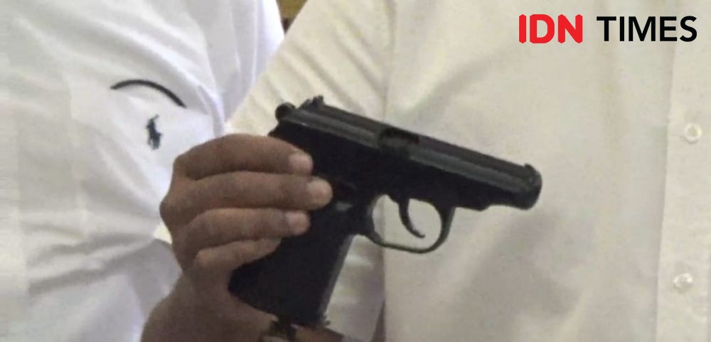 Polisi Gadungan Edarkan Sabu Sambil Menenteng Pistol Air Soft Gun