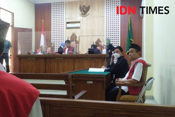 Terdakwa Tipu Gelap Iwan Palera Catut Nama Gubernur Lampung Meninggal