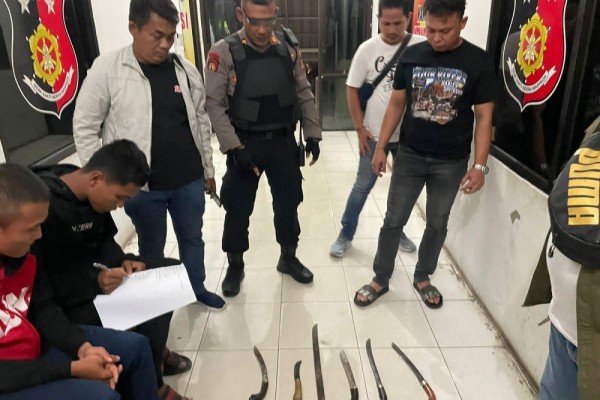 Alasan Ngeprank Teman, 7 Remaja Buat Video Ancaman Gunakan Sajam