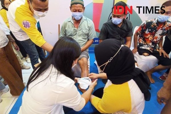 100 Penyandang Disabilitas Terima Kaki dan Tangan Palsu di Medan