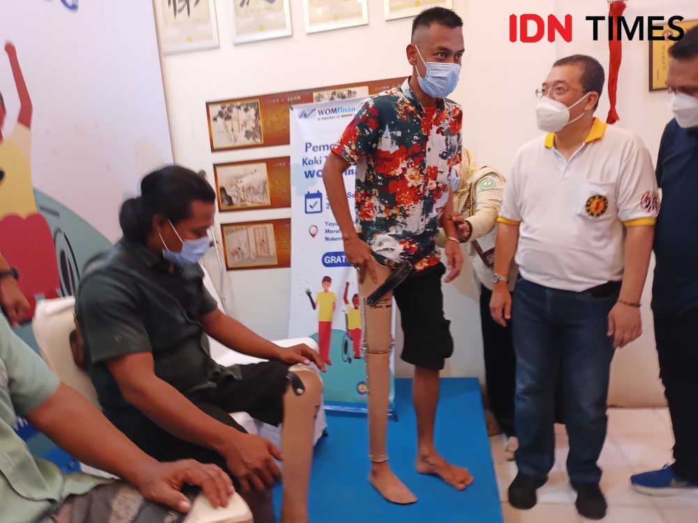 100 Penyandang Disabilitas Terima Kaki dan Tangan Palsu di Medan