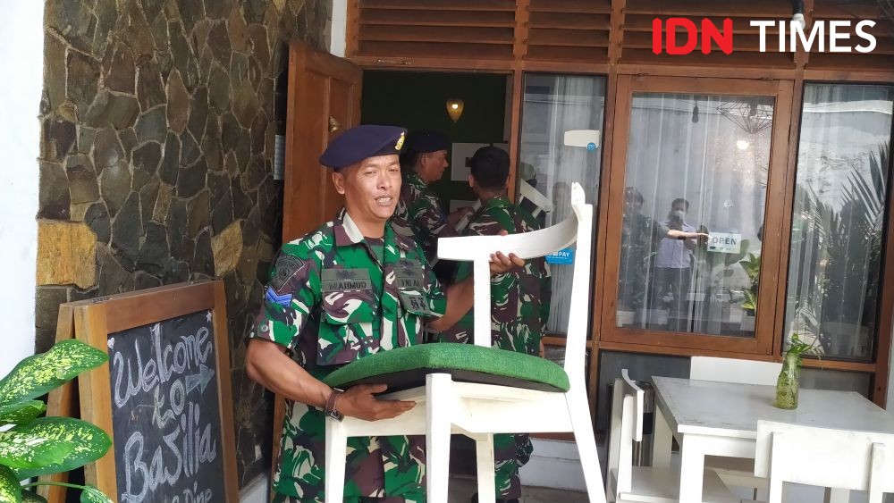 Restoran di Semarang Dikosongkan Petugas Gabungan Lanal dan Satpol PP