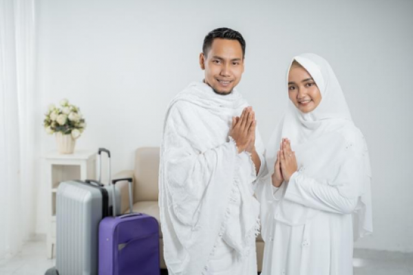 Kamu Berencana Umrah Bareng Orangtua? Siapkan 5 Hal Ini, Yuk!