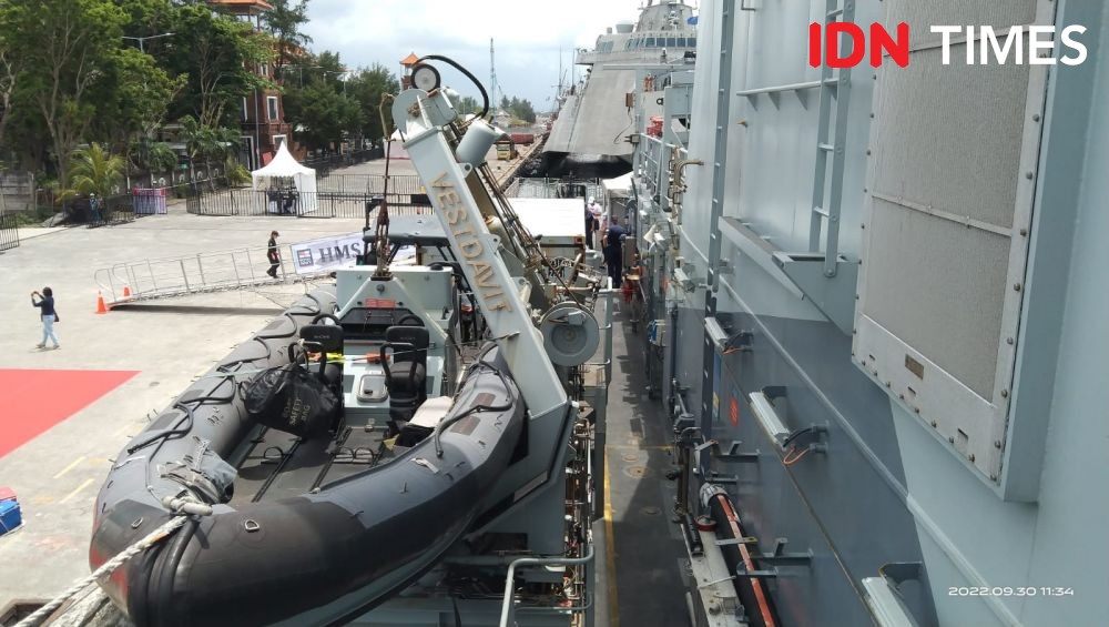 Fakta Unik HMS Spey, Kapal Patroli Milik Inggris yang Sandar di Bali