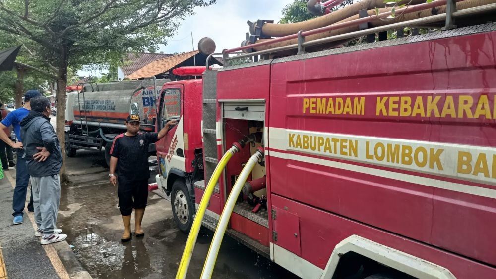 Kebakaran, Tabungan Guru Paruh Baya di Lombok Sebesar Rp60 Juta Hangus
