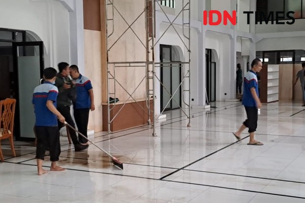 Hujan Deras di Bandung, Kantor Biro PBJ Pemprov Jabar Terendam Kebanjiran