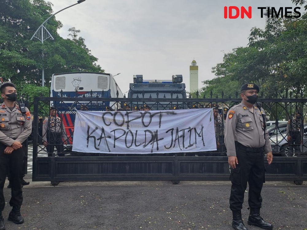 Desakan Copot Kapolda Jatim Mulai Menggaung dari Surabaya
