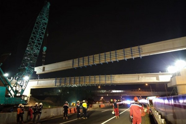 Ada Pekerjaan di Tol Japek II Selatan, Arus Lalu lintas Dialihkan ke Sadang
