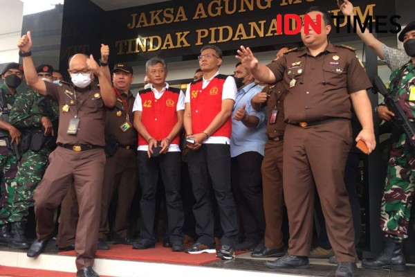 Momen Jaksa Buka Masker Para Tersangka Kasus Brigadir J di Kejagung