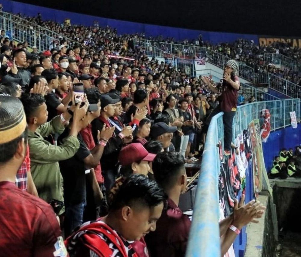 Bagaimana Suporter PSM Makassar Jaga Tim Kesayangan saat Kalah-Menang