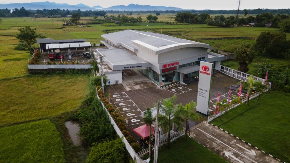 Kalla Toyota Kuasai Penjualan Otomotif di Sulawesi
