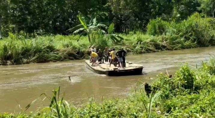 Tanah Longsor, Ratusan Warga Sukamade Banyuwangi Terisolir