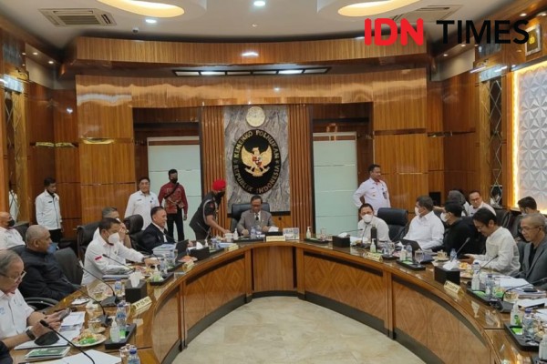Baru LIB yang Mau Tanggung Jawab, PSSI dan Broadcaster Cuci Tangan?