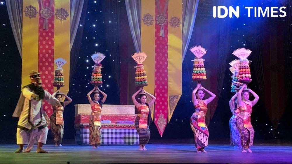 10 Kejutan di Bali Agung The Grand Show, Gajah di Panggung!