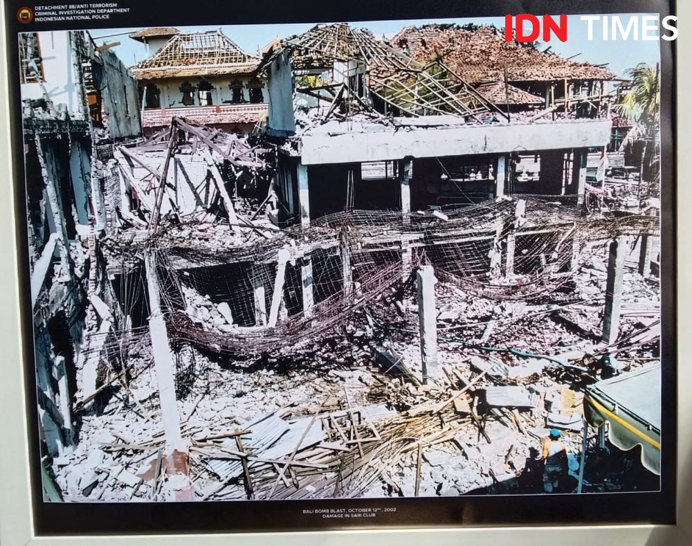 13 Potret Tragedi Bom Bali, 202 Orang Meninggal Dunia