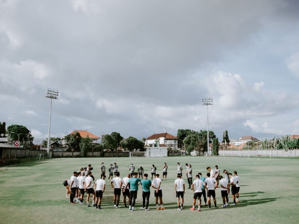 Dituding Pemain Muda Bali United Jarang Merumput, Ini Klarifikasi Stefano Cugurra
