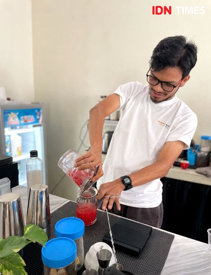 Kafe 90 Derajat Ciptakan Berbagai Menu Unik, Pas di Lidah Anak Medan