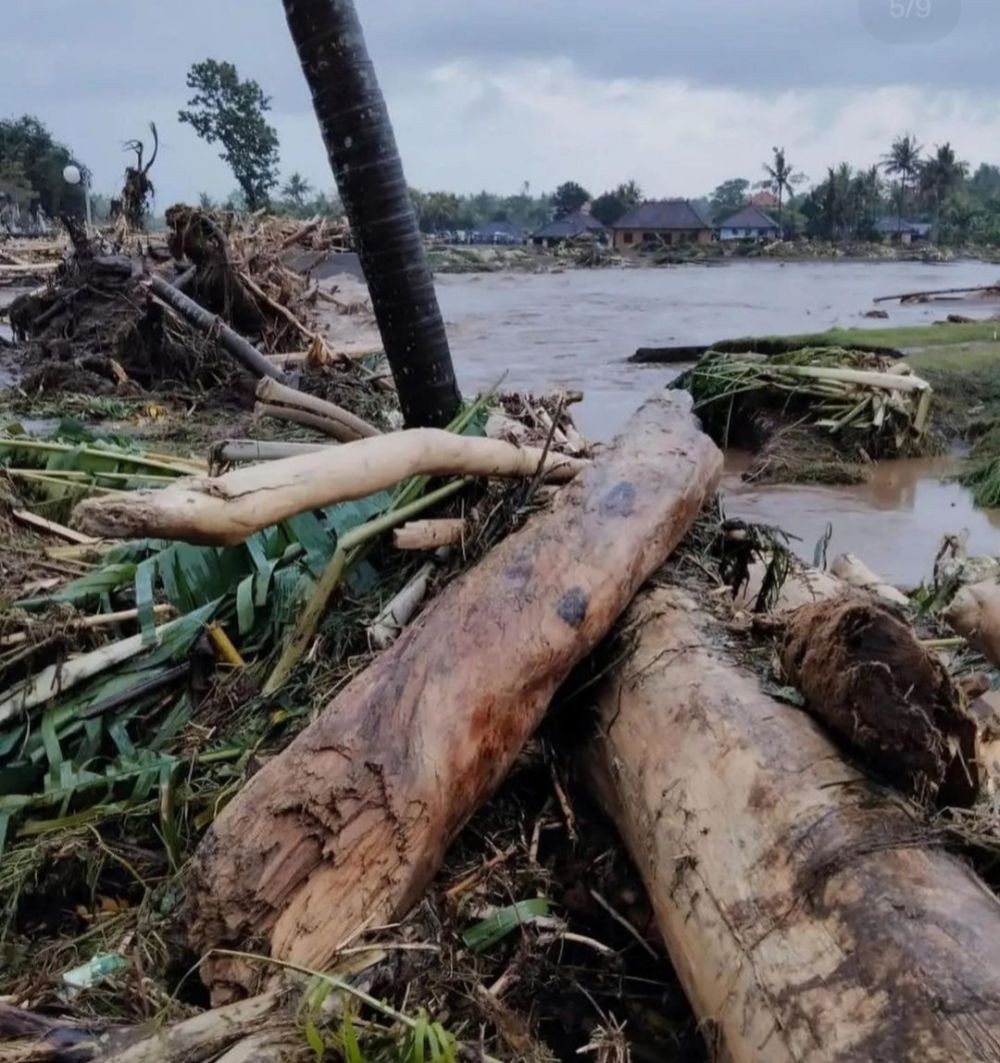 Jenazah Korban Banjir di Jembrana Ditemukan di Pesisir Pantai