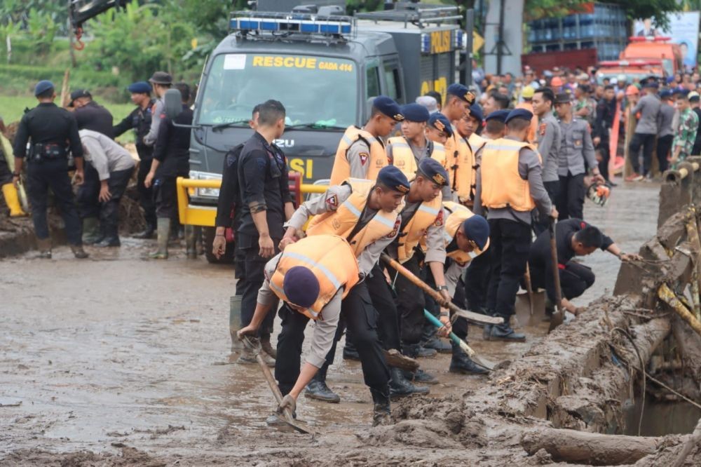 Bencana Alam Melanda Jembrana Bali, 177 Keluarga Mengungsi