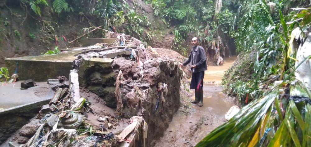 Potret Bencana di Kabupaten Badung, Pura Hanyut Dibawa Air Bah