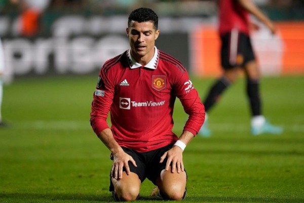 Ronaldo Berpotensi Jadi Kayu Mati MU Usai Dihukum Ten Hag