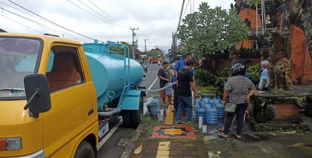 Warga Tabanan Terima Air Bersih Gratis per Hari Pascabencana