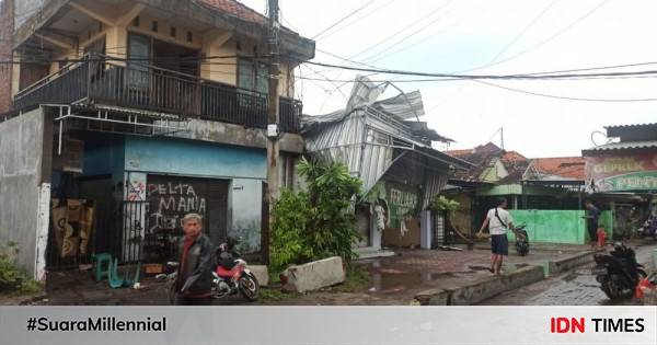 294 Rumah Rusak Dan 4 Orang Luka Akibat Angin Puting Beliung