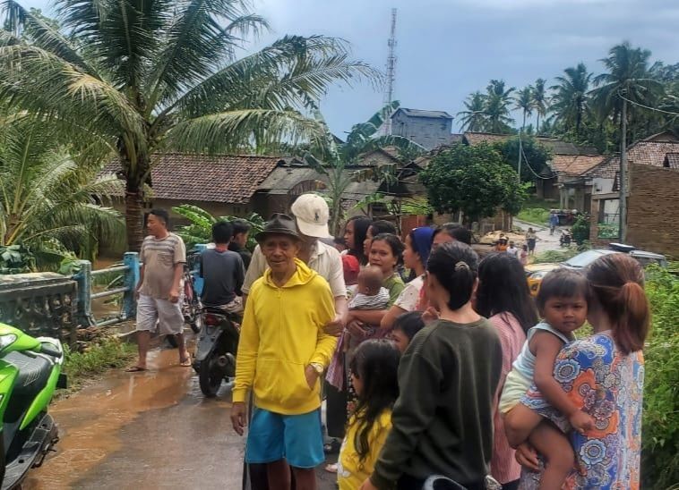 Asyik Bermain, Kakak Adik di Lampung Selatan Meninggal Terseret Banjir