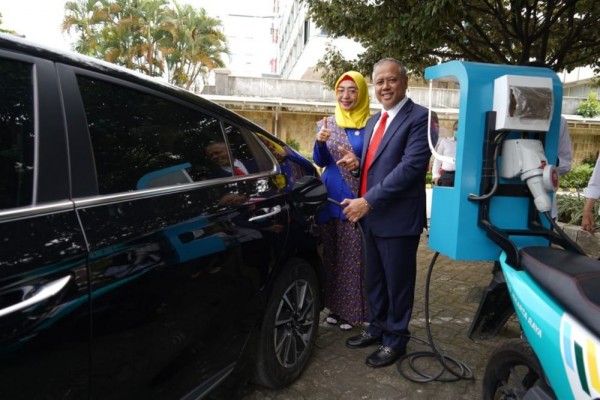PLN Sediakan Layanan Pesan Antar Isi Baterai Mobil Listrik