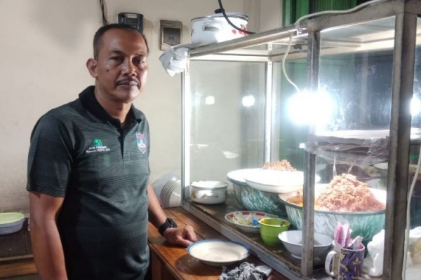 Warung Nasi Angin, Kuliner Malam Khas Tabanan Bali