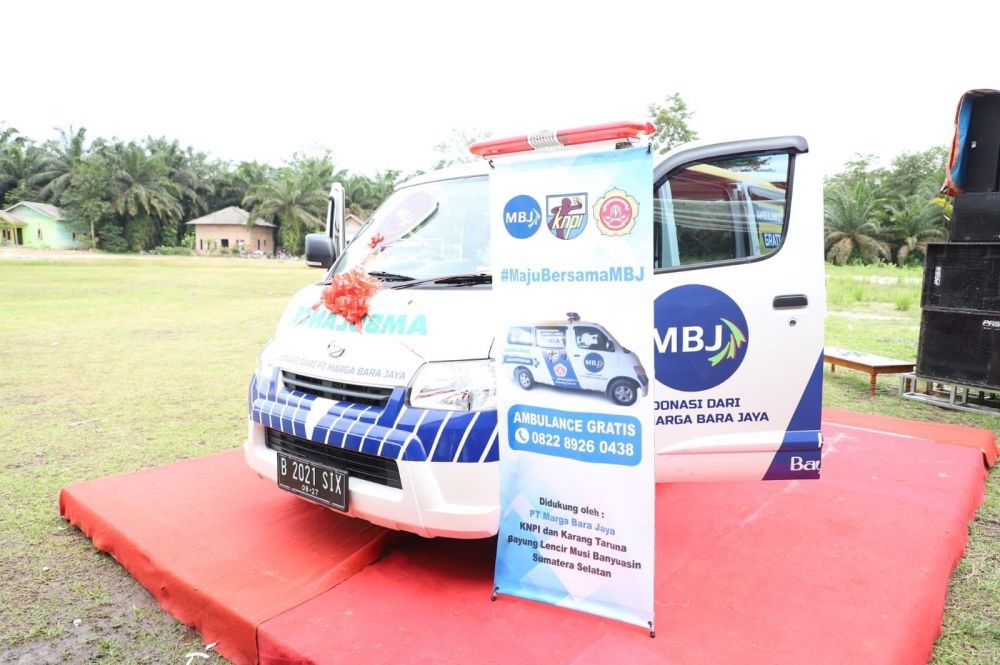 Dukung Kesehatan Warga, PT MBJ Gandeng KNPI Muba Sumbang 1 Ambulans