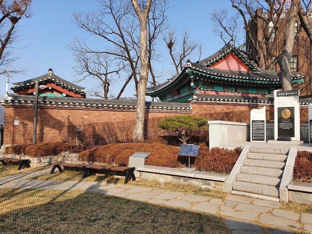 10 Wisata Terbaik di Itaewon Korea Selatan untuk Bucket List Liburanmu